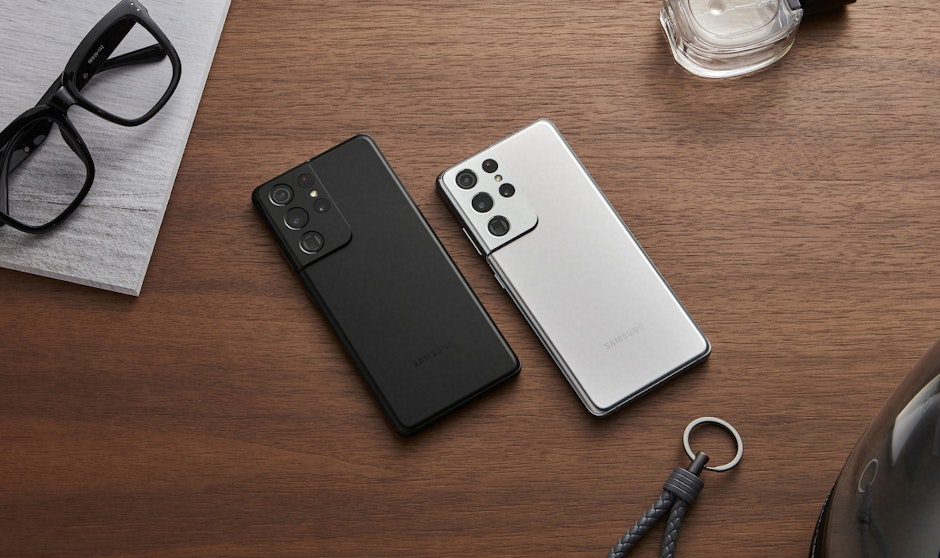 samsung-galaxy-s21-ultra-black-silver