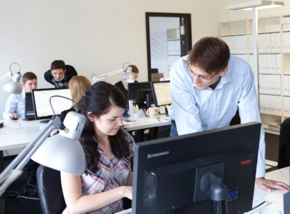 Blick in eines der Büros von Statista: Das Unternehmen hat seit 2011 auch einen Sitz in New York. Dass ihr Geschäftsmodell funktioniert, haben die Hamburger allerdings zuvor schon im deutschsprachigen Raum nachgewiesen. (Foto: Statista)
