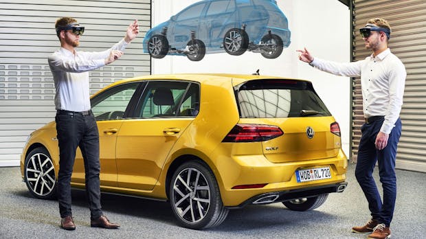 Zukunftstechnologien in der Automobilindustrie: Tanken per Blockchain, Apps im Armaturenbrett