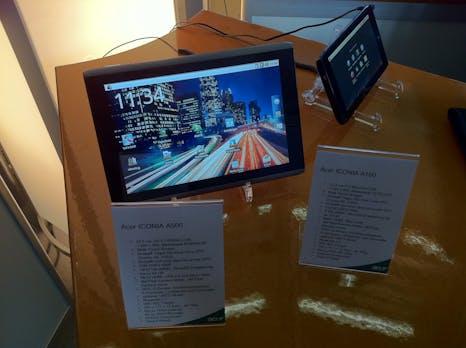 CeBIT: Acers „Iconia“-Tablets von 7 Zoll bis Dual-Screen