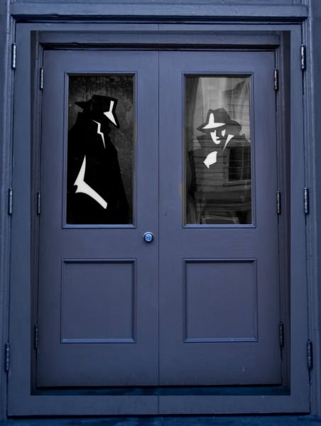 spy