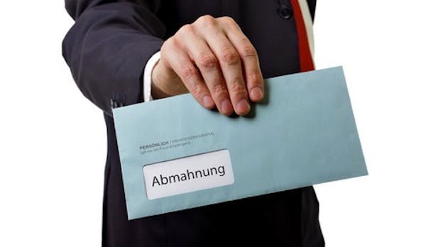 Facebook-Abmahnung: Fotos posten kann teuer werden