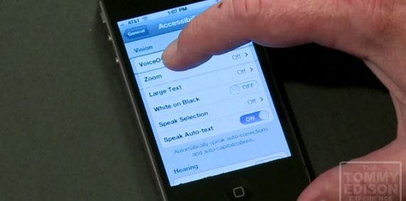 iphone_siri_voiceover