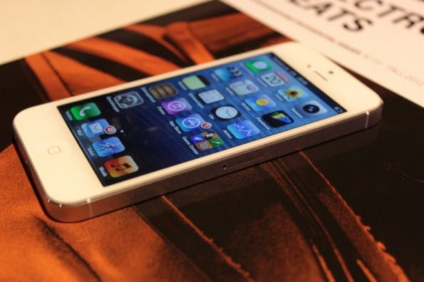 Apple-iPhone-5-Hands-on_4159