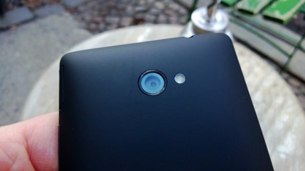 HTC-8X-023