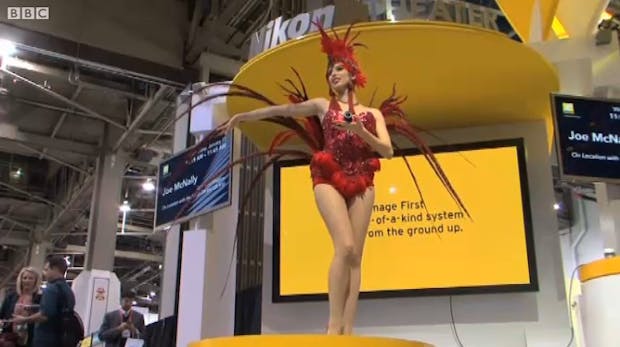 CES-Hostessen im Fokus: Sind „Booth Babes“ noch zeitgemäß?