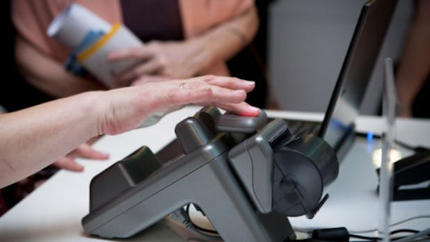 Pay-At-Match: Deutsche Telekom stellt biometrisches Zahlungsverfahren vor