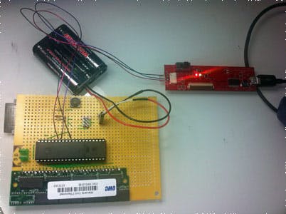 Der 8-Bit-Linux-Rechner im Betriebszustand.