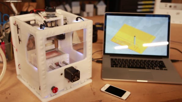 Konzipiere Prototype am Rechner und lass sie dir von der Othermill-Fräse konstengünstig produzieren. (Bild: Kickstarter)