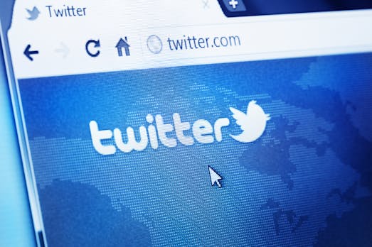 #Ring: Twitter-Aktie schließt bei 45 Dollar und macht das Netzwerk 25 Milliarden schwer