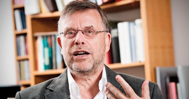 Gunter Dueck im t3n-Interview: „Große Konzerne tun sich schwer mit der Internetrevolution“