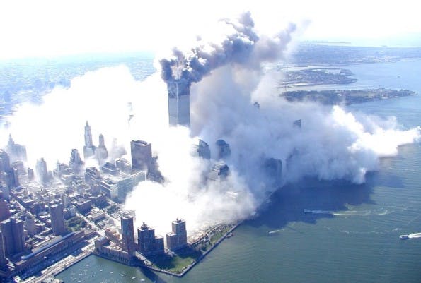9/11: Der symbolische Systemabsturz hat eine neue Ära der Angst und Überwachung eingeleitet. #FLICKR#