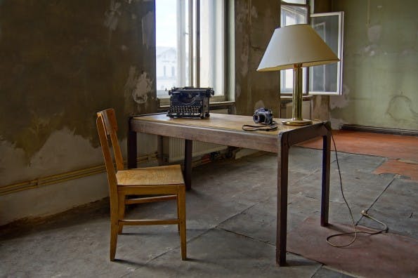 autor schreibtisch