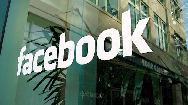 Facebook zeigt bald an, welcher Admin im Namen einer Seite gepostet hat