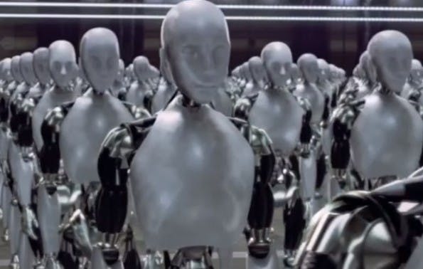 Szene aus „I, Robot“: Google unternimmt große Schritt in Sachen künstliche Intelligenz und Roboter-Technik. (Screenshot: YouTube)