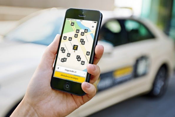 Angebote wie MyTaxi oder Uber machen der Taxibranche viel Druck. Jetzt soll eine neue App-Offensive helfen. (Foto: MyTaxi)