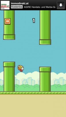 Flappy Bird: Das kostenlose Spiel ist der neuste App-Erfolg und bringt dem vietnamesischen Entwickler 50.000 Dollar pro Tag ein – nur durch Werbeeinnahmen. (Screenshot: Flappy Bird)