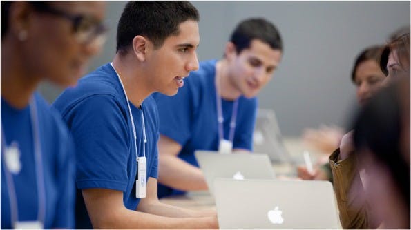 Ex-Mitarbeiterin lässt sich über die Arbeitsbedingungen in den Apple-Stores aus. (Foto: Apple)