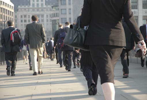 Search-Engine-Marketing: Frauen performen besser, werden aber schlechter bewertet