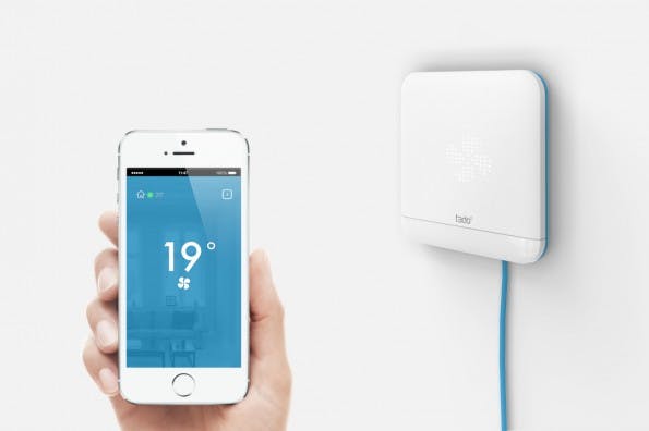 Das ist das neue Produkt von Tado: „Cooling“ soll sich jetzt den Klimaanlagen annehmen und sie intelligent mit dem Smartphone vernetzen. (Foto: Tado)