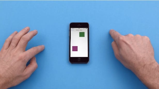Richtig viel Platz: iPhone-Case fuffr verwandelt deinen Tisch in ein Touchpad