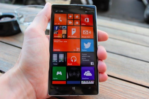 Viel Kohle für nichts. Der Kauf von Nokia hat Microsoft Milliarden gekostet. (Foto: t3n)