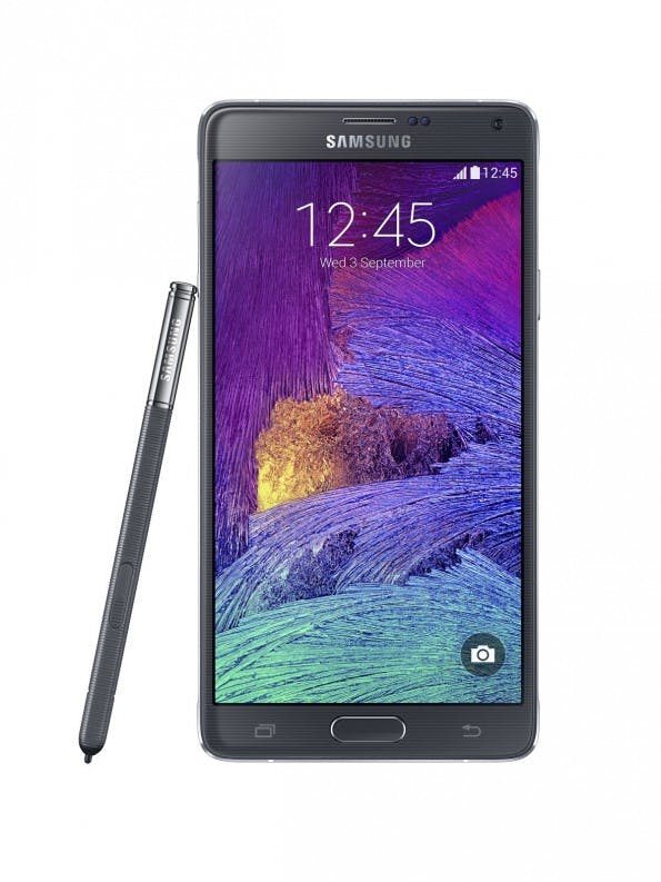 Das Samsung Galaxy Note 4 wurde in essentiellen Gesichtspunkten überarbeitet, sieht aber dem Vorgänger noch zum Verwechseln ähnlich. (Quelle: Samsung)
