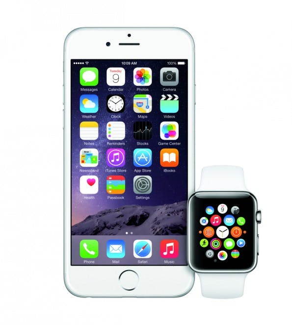 iOS 8.2 soll Kommunikation zwischen Apple Watch und iPhone sicherstellen. (Foto: Apple)