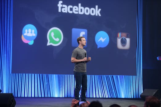 Insider-Bericht aus dem Facebook-Universum: Selbst auf dem Klo wird programmiert