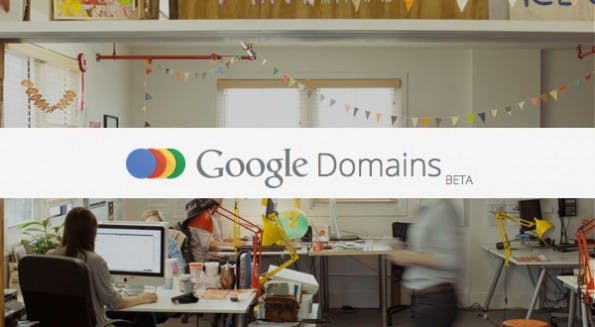 Google behandelt angeblich alle Domains gleich. (Bild: Google, Montage: t3n)