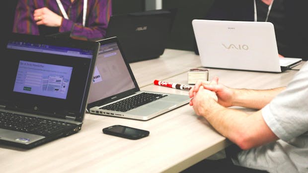 IT-Gehälter 2015: Was Entwickler, Designer und ihre Kollegen dieses Jahr verdienen