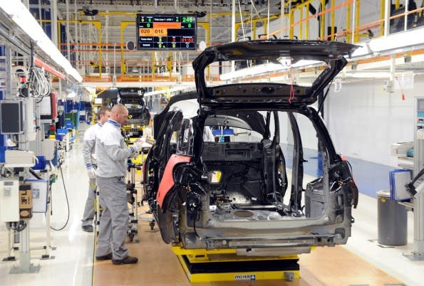 Industrie 4.0: Unternehmen wollen jährlich 40 Milliarden US-Dollar für neue Technologien ausgeben. Gründer wittern ihre Chance. (Foto: Shutterstock)