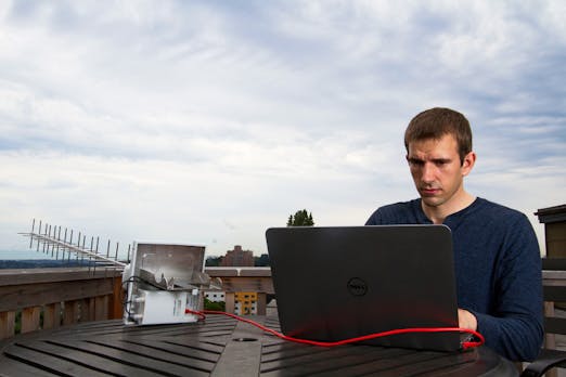 Mit diesem neuen Gerät kannst du dich anonym in öffentliche WLAN einloggen