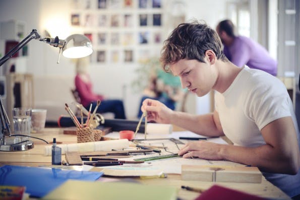 Designer aufgepasst! Typografie-Poster erklärt Fachbegriffe. (Grafik: Shutterstock-millann)