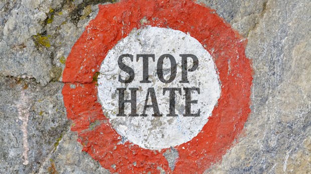 Hate Aid bietet Hilfe für Opfer von Hatespeech im Netz