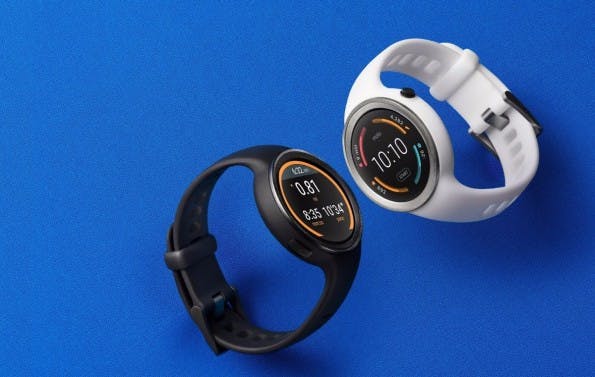 Die Moto 360 Sport kommt mit eingebautem GPS-Modul und kann damit gut ohne Smartphone genutzt werden. (Foto: Motorola)