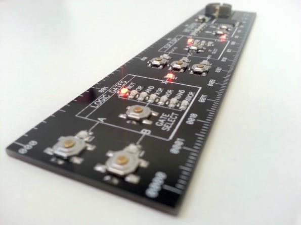 Das DigiRule-Lineal soll Entwicklern auf die Sprünge helfen. (Foto: Brads Electronic Projects)