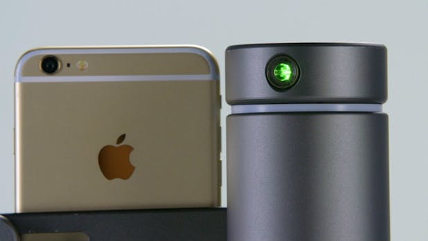 Eora: Dieses Gadget verwandelt euer Smartphone in einen bezahlbaren 3D-Scanner