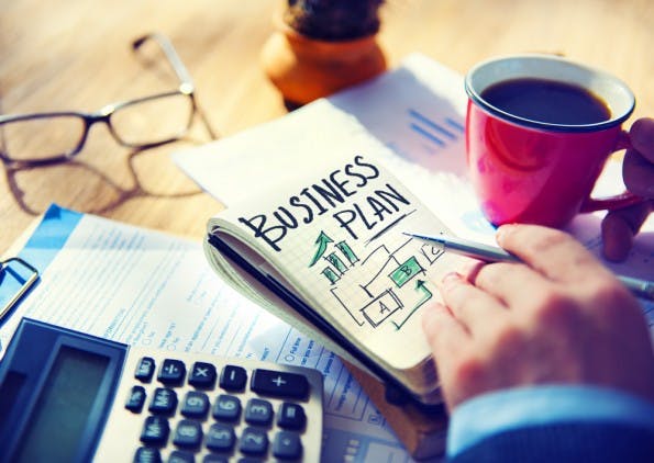 Viele Unternehmen sind nicht gut darin, ihren Business-Plan umzustellen. (Foto: <a href="http://www.shutterstock.com/gallery-2117717p1.html">Rawpixel</a> / Shutterstock)