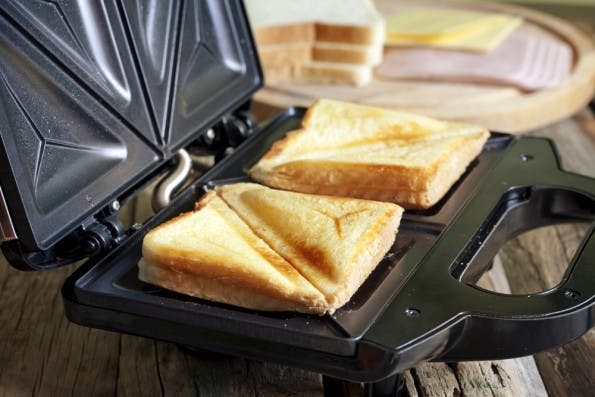 Menschen haben schon einige großartige Erfindungen gemacht. Der Sandwichtoaster gehört ganz klar dazu. (Foto: Shutterstock)