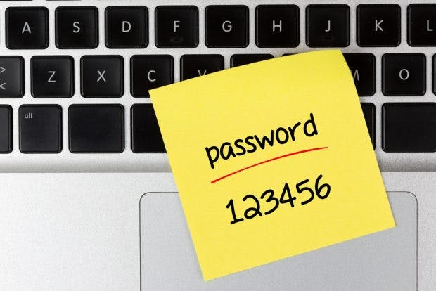 „123456“ hat das HPI nicht mit aufgenommen. Es ist aber weiterhin weit verbreitet. (Bild: Shutterstock-Shutteratakan)