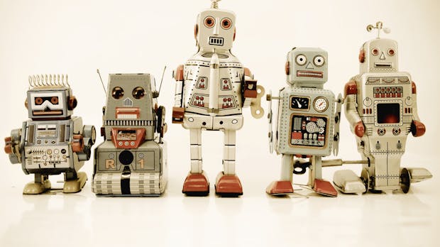 Automatisierung vs. Handarbeit: Wie die Zukunft der Arbeit aussehen kann