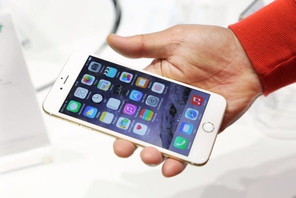 Apple iPhone 6s. charnsitr / Shutterstock.com
