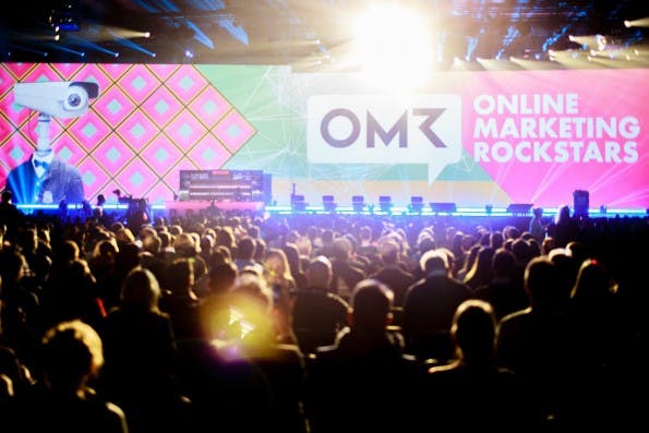 Auf der Online-Marketing-Rockstars-Konferenz trifft sich die Szene zum Austausch. (Foto: OMR/Facebook)