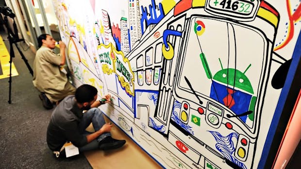 t3n-Daily-Kickoff: Googles Jennifer Haroon verrät 3 Dinge, die überraschen, wenn man zum 1. Mal in einem selbstfahrenden Auto sitzt