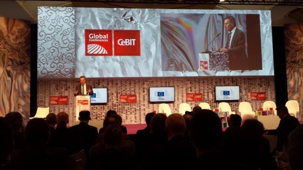 Günther Oettinger auf der CeBIT: „Der digitale EU-Binnenmarkt ist komplett fragmentiert.“ (Foto: t3n.de)