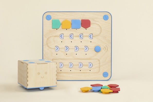 Programmieren für die ganz Kleinen: Cubetto richtet sich an Kinder ab drei Jahren. (Foto: Primo Toys)