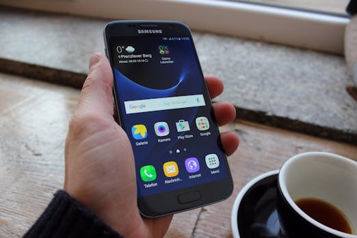 Samsung macht Rekordgewinn und übertrifft Apple beim Umsatz