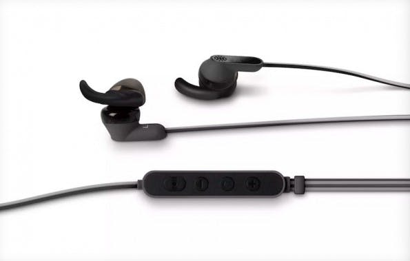Die JBL Reflect Aware C sind zusammen mit dem HTC 10 angekündigt worden. (Bild: JBL)