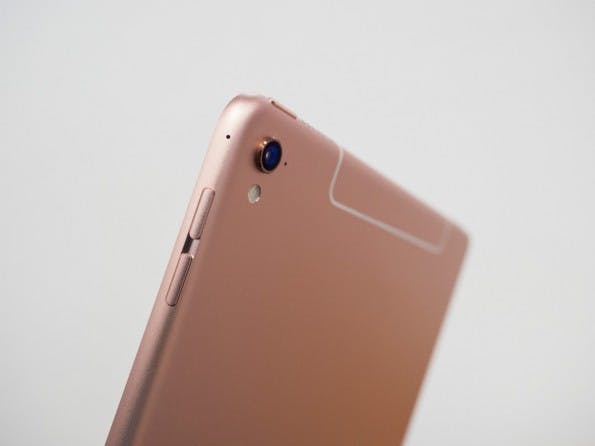 Roségold ist nur eine der vier verfügbaren Farben. (Foto: t3n)
